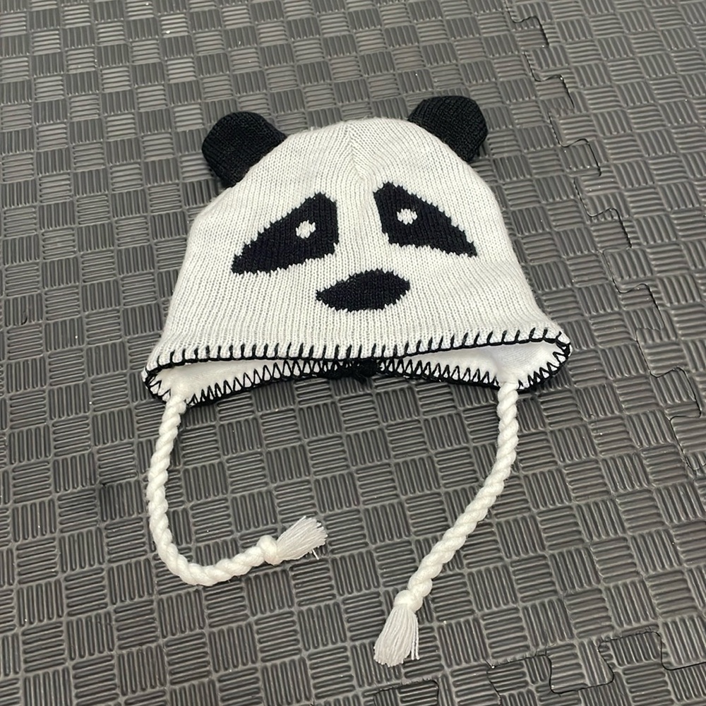 Panda kids knitted panda bear face hat one size